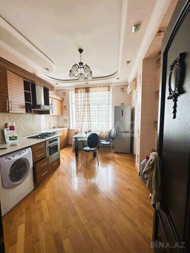 Сдаётся 3-комн. новостройка 115 м², м. Нариман Нариманов, photo 6 from 15