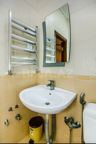 Сдаётся 3-комн. вторичка 85 м², м. Сахил, photo 16 from 18