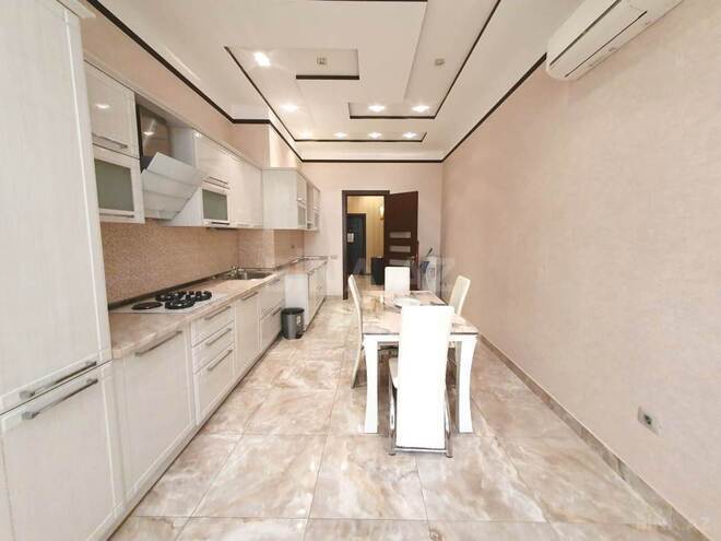 İcarəyə verilir 2 otaqlı yeni tikili 115 m², 28 May m., photo 15 from 18