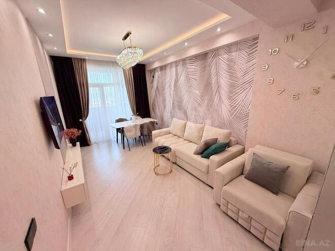 Продаётся 2-комн. новостройка 65 м², м. Ази Асланов, photo 3 from 13