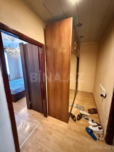Satılır 2 otaqlı köhnə tikili 65 m², Xalqlar Dostluğu m., photo 4 from 13