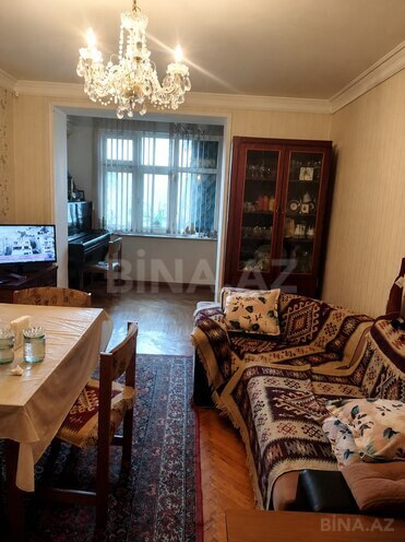 Satılır 2 otaqlı köhnə tikili 46 m², Nizami m., photo 1 from 7
