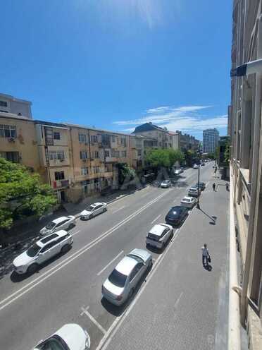 İcarəyə verilir 2 otaqlı yeni tikili 78 m², 28 May m., photo 11 from 12