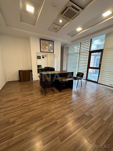 İcarəyə verilir 1 otaqlı ofis 45 m², 28 May m., photo 1 from 9