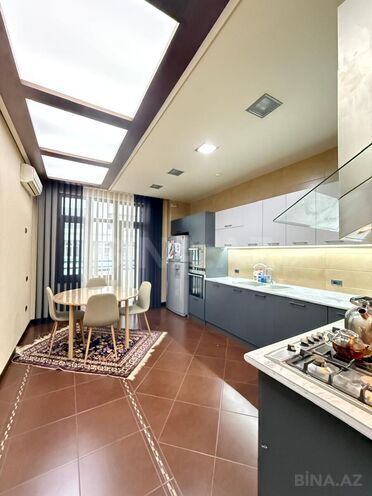Продаётся 4-комн. новостройка 240 м², м. Низами, photo 18 from 23
