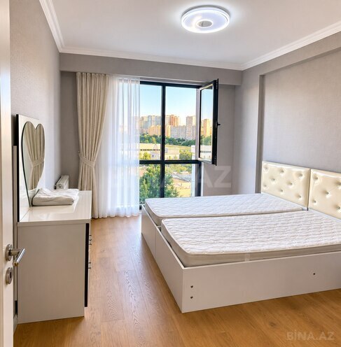 Сдаётся 3-комн. новостройка 78 м², м. Иншаатчылар, photo 8 from 13