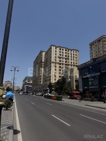 Продаётся 2-комн. новостройка 110 м², м. Иншаатчылар, photo 1 from 13