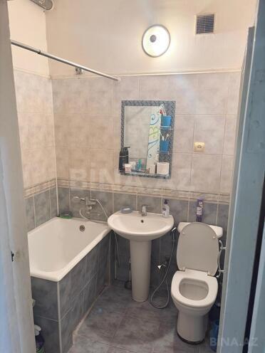 Satılır 2 otaqlı köhnə tikili 70 m², 28 May m., photo 13 from 14