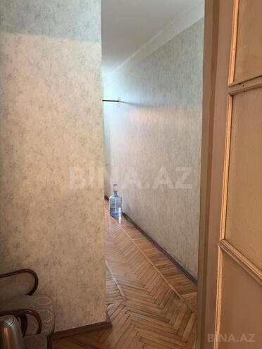 Satılır 2 otaqlı köhnə tikili 70 m², 28 May m., photo 6 from 14
