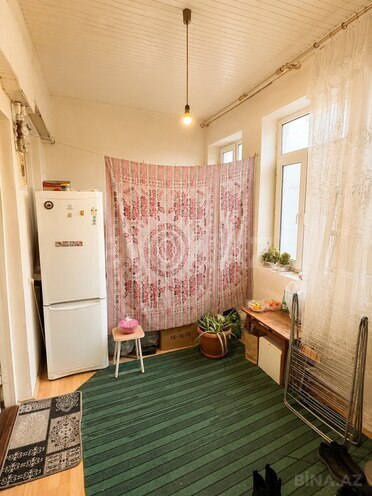 Satılır 2 otaqlı köhnə tikili 70 m², 28 May m., photo 11 from 14