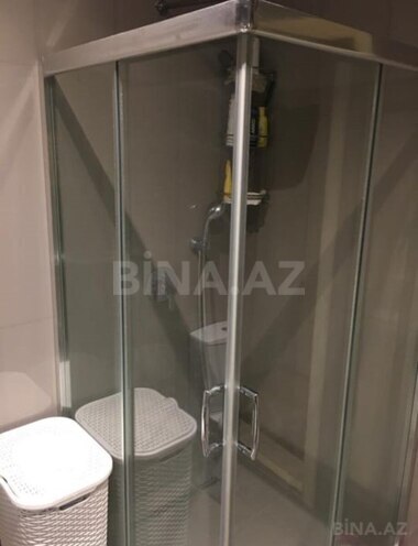 Satılır 3 otaqlı köhnə tikili 100 m², 28 May m., photo 15 from 18
