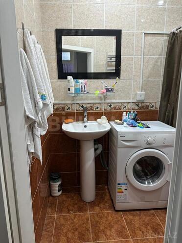 Продаётся 2-комн. вторичка 52 м², м. Элмляр Академиясы, photo 12 from 16