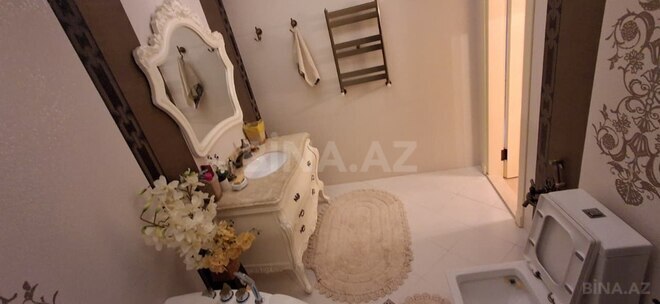 Сдаётся 3-комн. новостройка 170 м², м. Низами, photo 31 from 32
