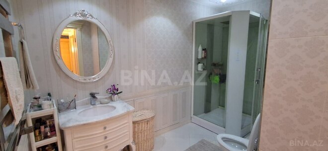 Сдаётся 3-комн. новостройка 170 м², м. Низами, photo 27 from 32