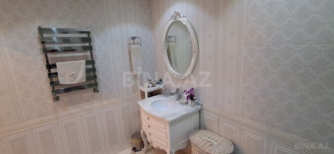Сдаётся 3-комн. новостройка 170 м², м. Низами, photo 28 from 32