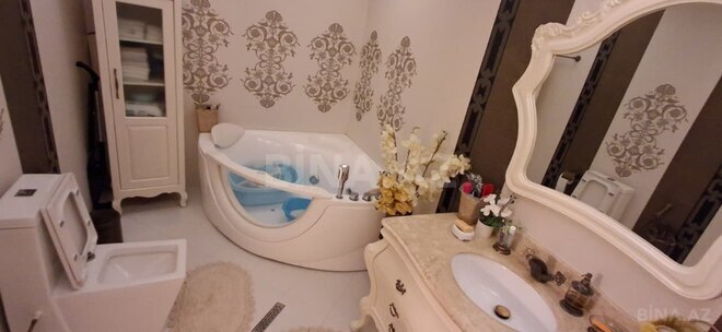 Сдаётся 3-комн. новостройка 170 м², м. Низами, photo 29 from 32