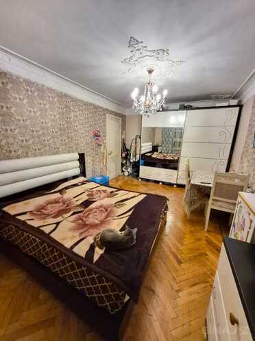 Satılır 1 otaqlı köhnə tikili 32 m², İnşaatçılar m., photo 4 from 9