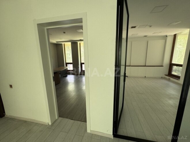 Сдаётся  объект 1 200 м², м. Элмляр Академиясы, photo 13 from 17