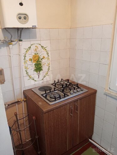 İcarəyə verilir 3 otaqlı köhnə tikili 80 m², 8 Noyabr m., photo 9 from 13