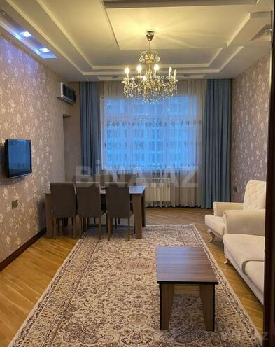 İcarəyə verilir 3 otaqlı yeni tikili 130 m², İnşaatçılar m., photo 6 from 13