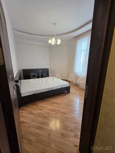 Сдаётся 3-комн. новостройка 120 м², м. Элмляр Академиясы, photo 8 from 15