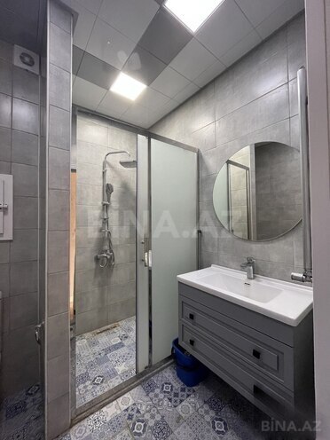 Satılır 2 otaqlı köhnə tikili 65 m², İnşaatçılar m., photo 14 from 18