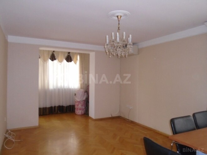 Сдаётся 3-комн. вторичка 55 м², м. Элмляр Академиясы, photo 1 from 17
