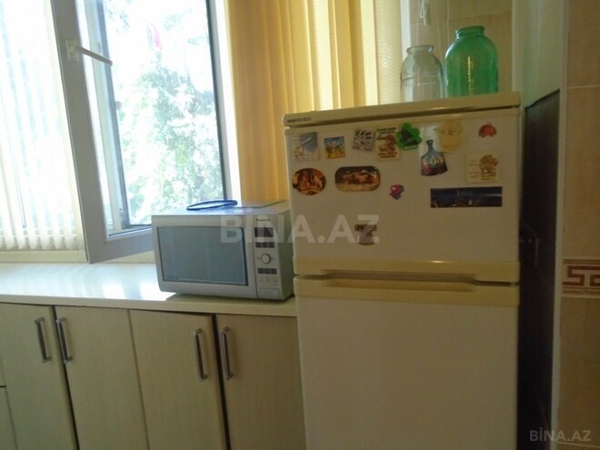 Сдаётся 3-комн. вторичка 55 м², м. Элмляр Академиясы, photo 11 from 17