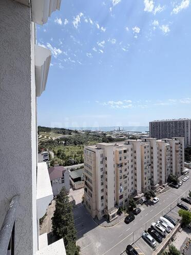 Продаётся 2-комн. новостройка 82 м², м. Ази Асланов, photo 1 from 19