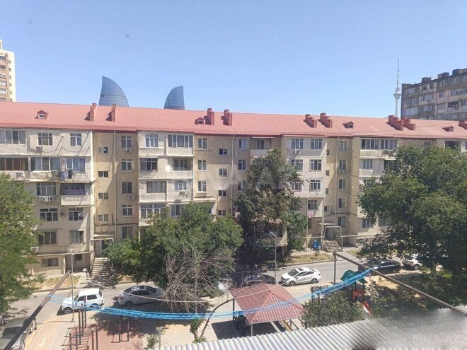İcarəyə verilir 3 otaqlı köhnə tikili 70 m², Elmlər Akademiyası m., photo 1 from 11