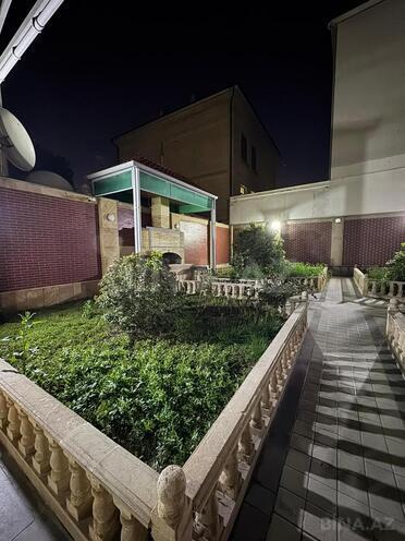 Satılır 8 otaqlı həyət evi/bağ evi 450 m², Nəsimi m., photo 31 from 32