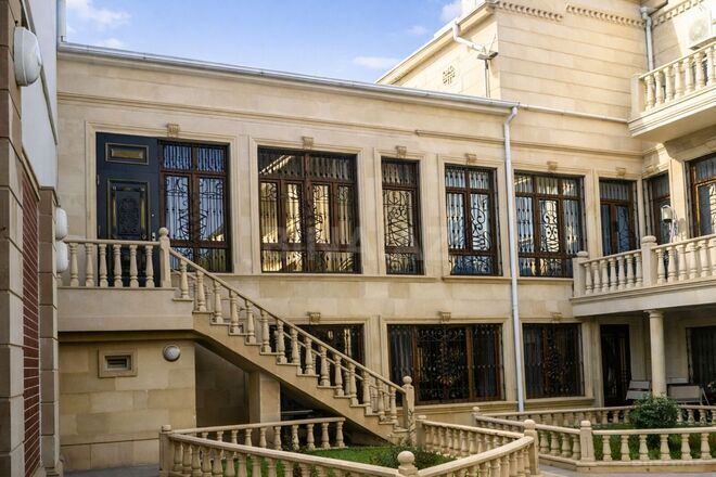 Satılır 8 otaqlı həyət evi/bağ evi 450 m², Nəsimi m., photo 3 from 32