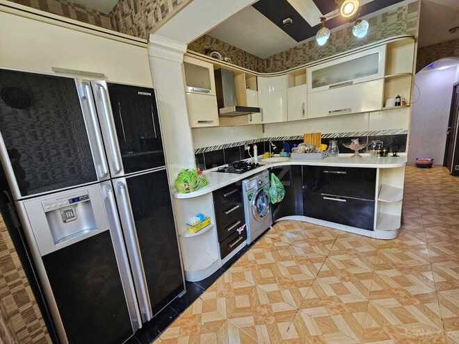 Продаётся 4-комн. вторичка 90 м², м. Ази Асланов, photo 10 from 23
