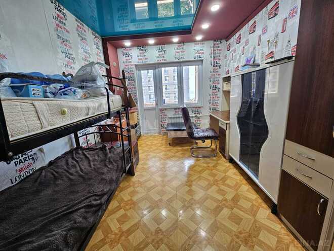 Продаётся 4-комн. вторичка 90 м², м. Ази Асланов, photo 12 from 23