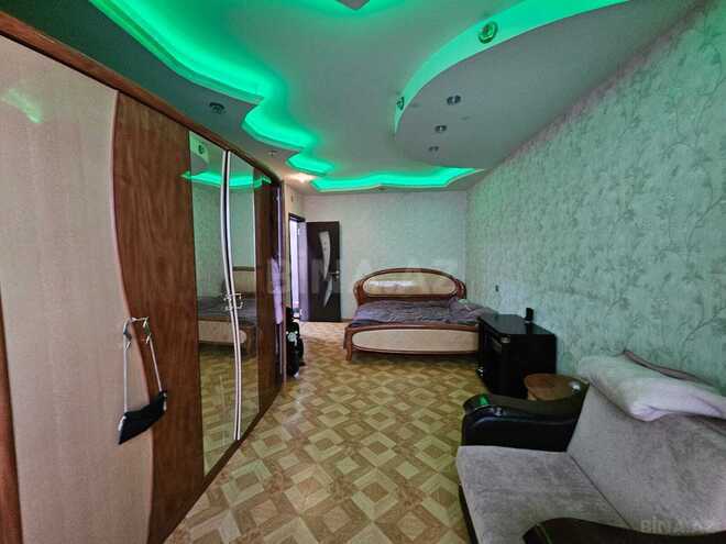 Продаётся 4-комн. вторичка 90 м², м. Ази Асланов, photo 16 from 23