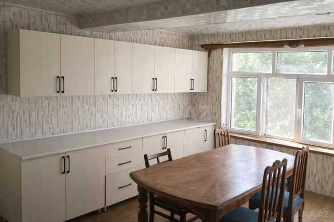 İcarəyə verilir 6 otaqlı köhnə tikili 260 m², Nizami m., photo 3 from 17