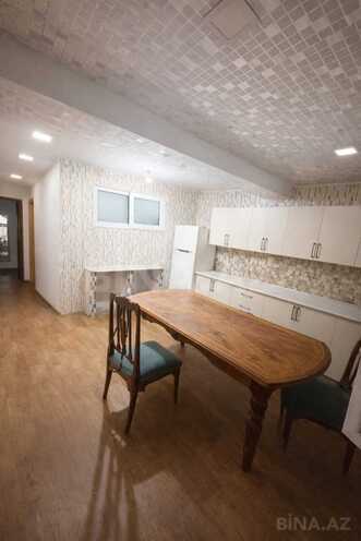 İcarəyə verilir 6 otaqlı köhnə tikili 260 m², Nizami m., photo 13 from 17