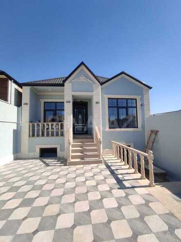 Satılır 3 otaqlı həyət evi/bağ evi 70 m², Saray q., photo 1 from 12