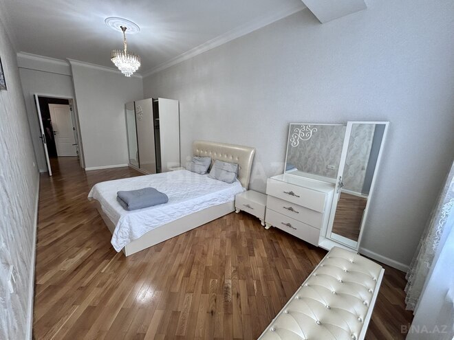İcarəyə verilir 3 otaqlı yeni tikili 170 m², 28 May m., photo 13 from 25
