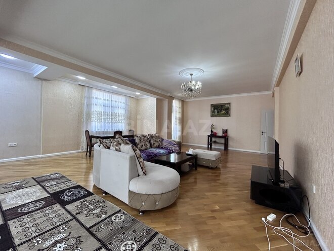 İcarəyə verilir 3 otaqlı yeni tikili 170 m², 28 May m., photo 7 from 25