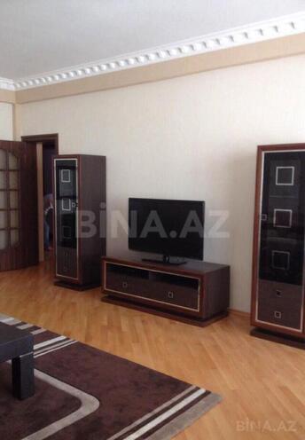 İcarəyə verilir 2 otaqlı yeni tikili 106 m², 28 May m., photo 6 from 15
