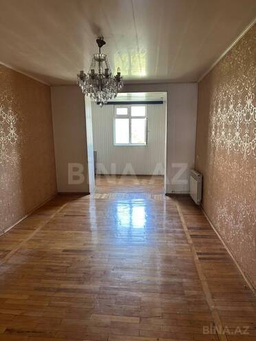 Satılır 3 otaqlı köhnə tikili 80 m², Neftçilər m., photo 1 from 10