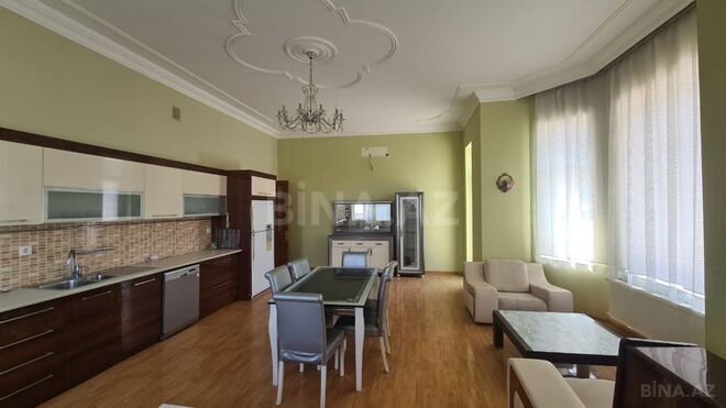 Satılır 8 otaqlı həyət evi/bağ evi 500 m², Səbail r., photo 6 from 24