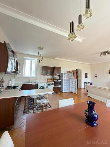 Satılır 5 otaqlı köhnə tikili 200 m², Nəsimi r., photo 8 from 31