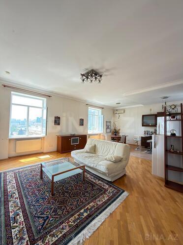 Satılır 5 otaqlı köhnə tikili 200 m², Nəsimi r., photo 16 from 31