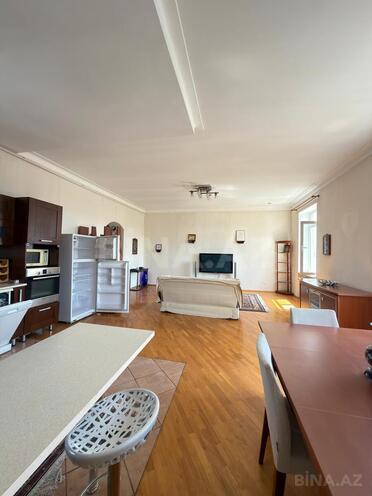 Satılır 5 otaqlı köhnə tikili 200 m², Nəsimi r., photo 6 from 31