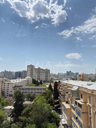 Satılır 5 otaqlı köhnə tikili 200 m², Nəsimi r., photo 10 from 31