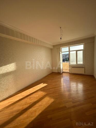 Продаётся 3-комн. новостройка 128 м², м. Иншаатчылар, photo 3 from 16