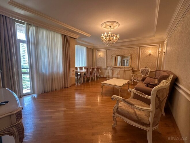 İcarəyə verilir 3 otaqlı yeni tikili 125 m², 8 Noyabr m., photo 3 from 18