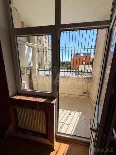 Сдаётся 3-комн. новостройка 130 м², м. Нефтчиляр, photo 9 from 10